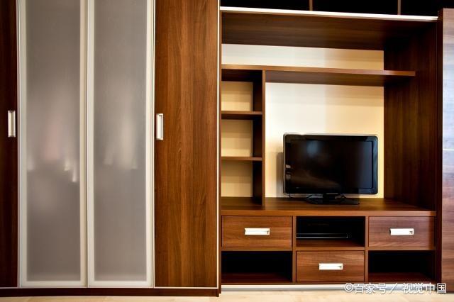 从设计师闺蜜那里取经，定造衣柜必要把稳的“3个处所”，别忽视